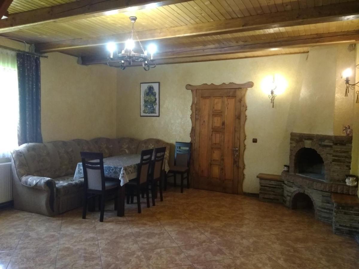 Затишок В Карпатах Villa Yaremche Exterior photo